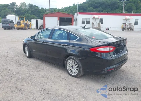 2013 Ford Fusion Energi Titanium из США, поврежденный, VIN 3FA6P0SU0DR241025